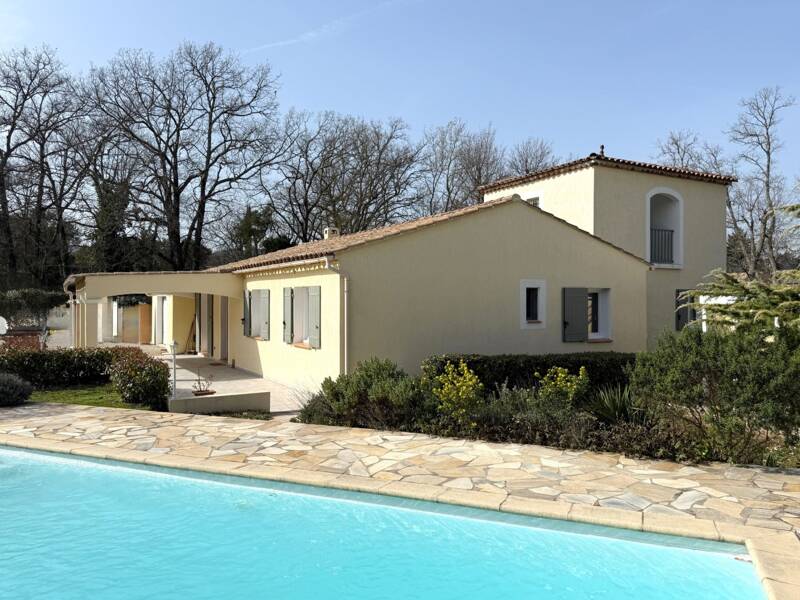 Maison à vendre, 145m², BAGNOLS EN FORET