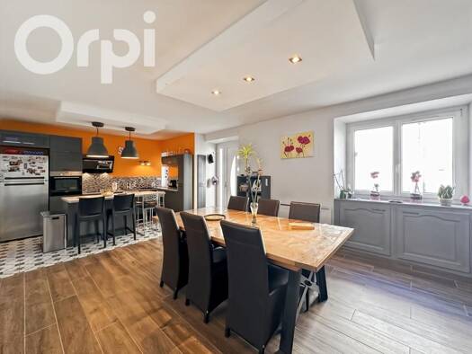 Maison à vendre 220 000 € 4 pièces 3 chambres 125 m² 54 m² de terrain Saint-Andéol-de-Vals 07600