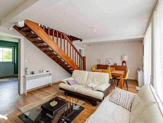 Maison à vendre 286 740 € 6 pièces 4 chambres 120 m² 317 m² de terrain Bourg Sud Guilers 29820