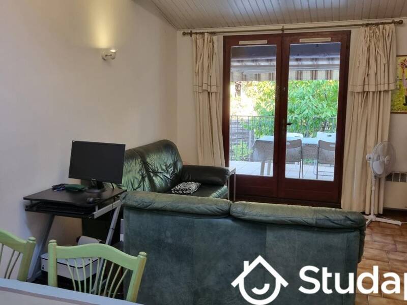 Maison à louer, 10m², SAINT CANNAT