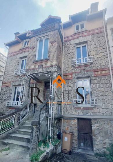 Maison à vendre 395 000 € 5 pièces 4 chambres 100 m² 115 m² de terrain Mermoz Villemomble 93250