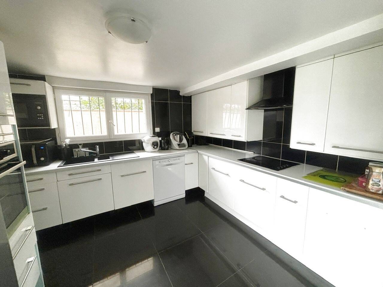 Maison à vendre, 150m², MONTIGNY LES CORMEILLES