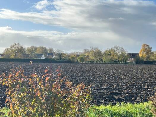 Terrain constructible à vendre 94 000 € 900 m² de terrain Vendin-lès-Béthune 62232