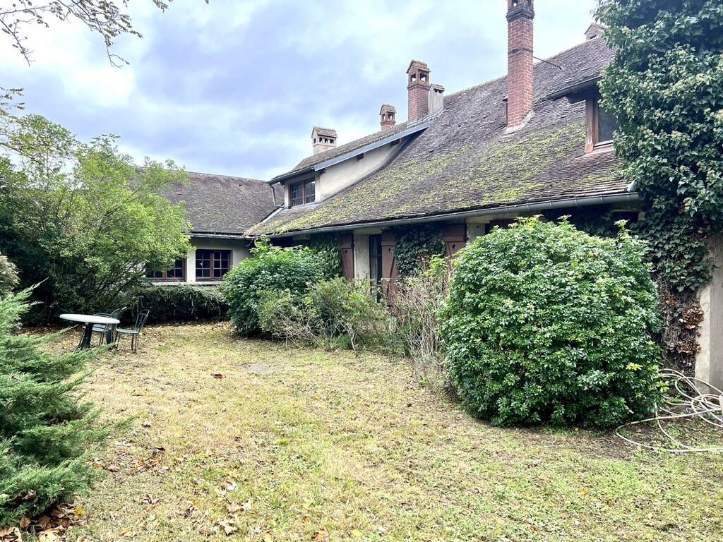 Maison à vendre, 370m², SAINT MARTIN LA GARENNE