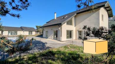 Maison à vendre 650 000 € 8 pièces 6 chambres 418 m² 2 000 m² de terrain Culoz 01350