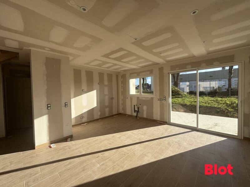 Maison à louer, 121m², LIFFRE