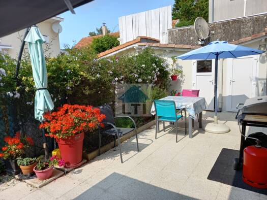 Appartement à vendre 147 600 € 2 pièces 1 chambre 30,2 m² RDC/1 Ronce-Les-Bains La Tremblade 17390