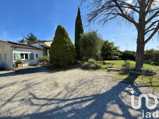 Maison de plain-pied à vendre 294 000 € 8 pièces 5 chambres 205 m² 2 100 m² de terrain Bram 11150