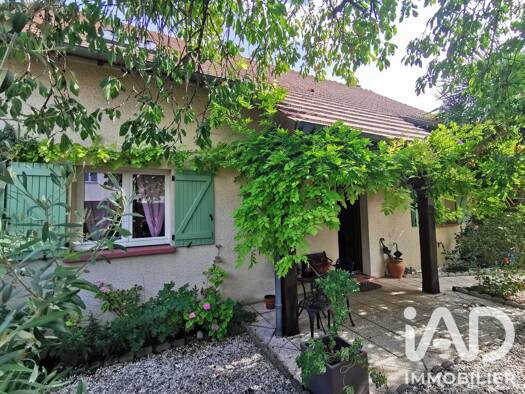 Maison à vendre 378 000 € 6 pièces 4 chambres 124 m² 435 m² de terrain Nézel 78410