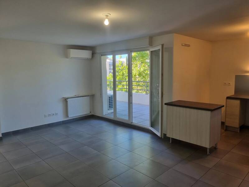 Maison à louer, 65m², MARSEILLE 9E