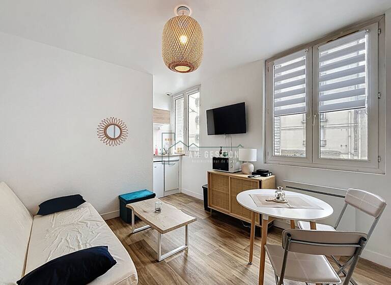 Appartement à vendre 49 500 € 1 pièce 14 m²<br/>superficie 1/6<br/>étage Centre-Hôtel de Ville Limoges 87000