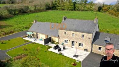 Maison à vendre 465 000 € 8 pièces 4 chambres 208 m² 10 000 m² de terrain Guerlesquin 29650