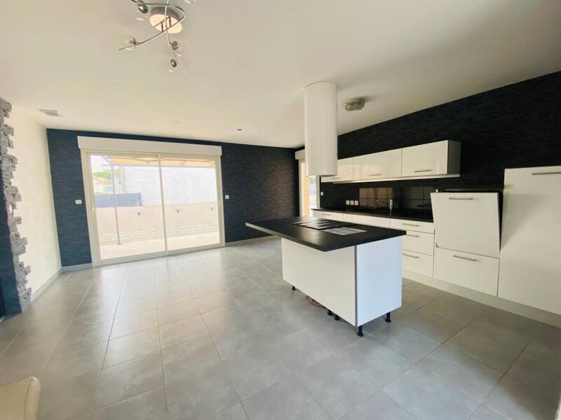 Maison à louer, 91m², VILLEVEYRAC