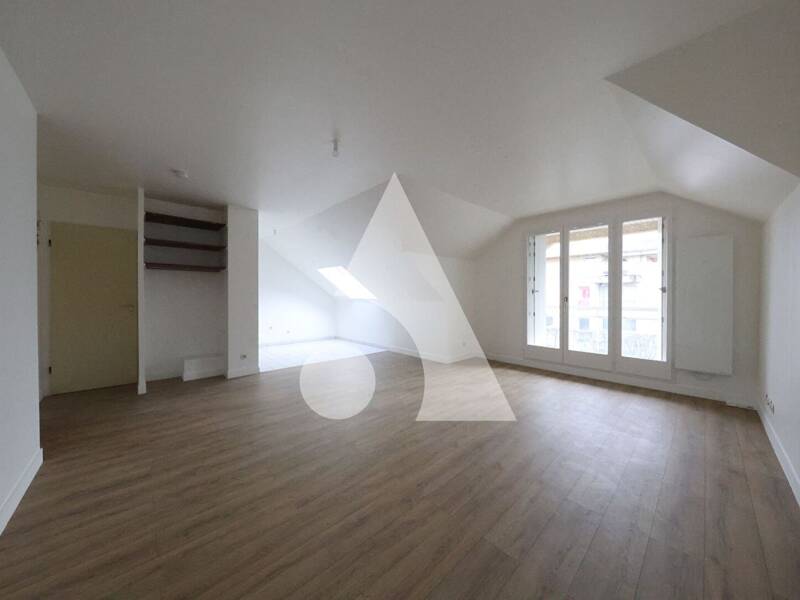 Maison à louer, 32m², EVRY