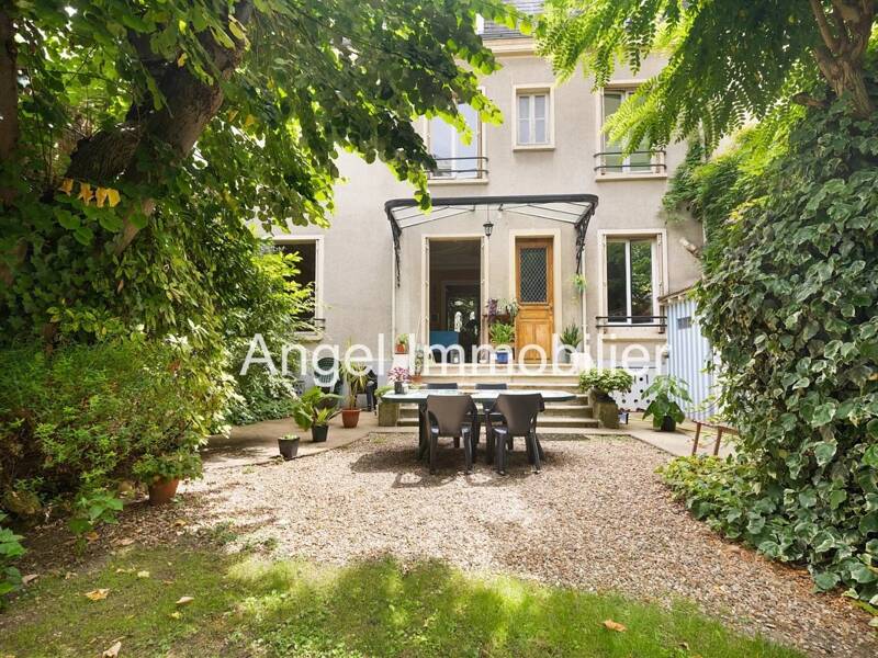 Maison à vendre, 310m², SAINT MANDE
