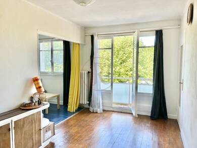 Appartement à vendre 129 000 € 3 pièces 2 chambres 53 m² Étage 1/4 Besançon 25000