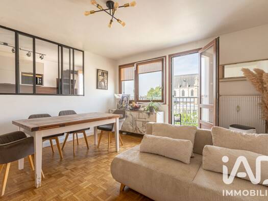 Appartement à vendre 198 500 € 3 pièces 2 chambres 70 m² Étage 3/3 Cernay Jamin-Jean Jaurès-Epinettes Reims 51100