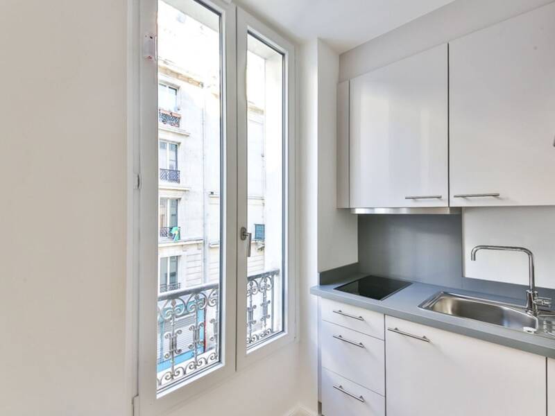 Maison à louer, 19m², PARIS 18E