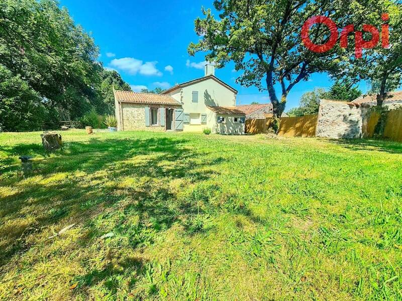 Maison à vendre, 140m², POIROUX