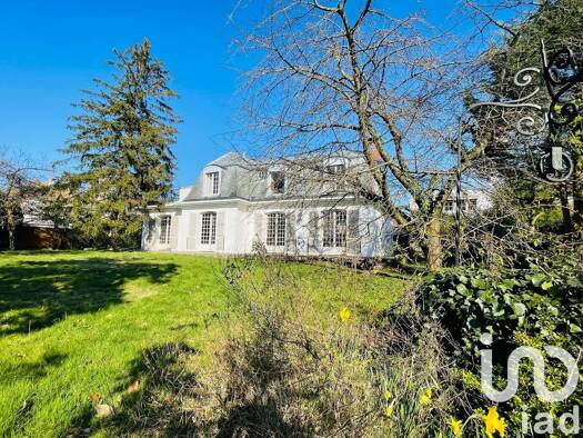 Maison à vendre 750 000 € 7 pièces 5 chambres 208,54 m² 2 456 m² de terrain Le Fort la Maillarde Chennevières-sur-Marne 94430