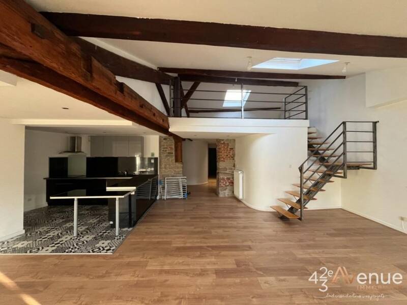 Maison à louer, 113m², SAINT ETIENNE