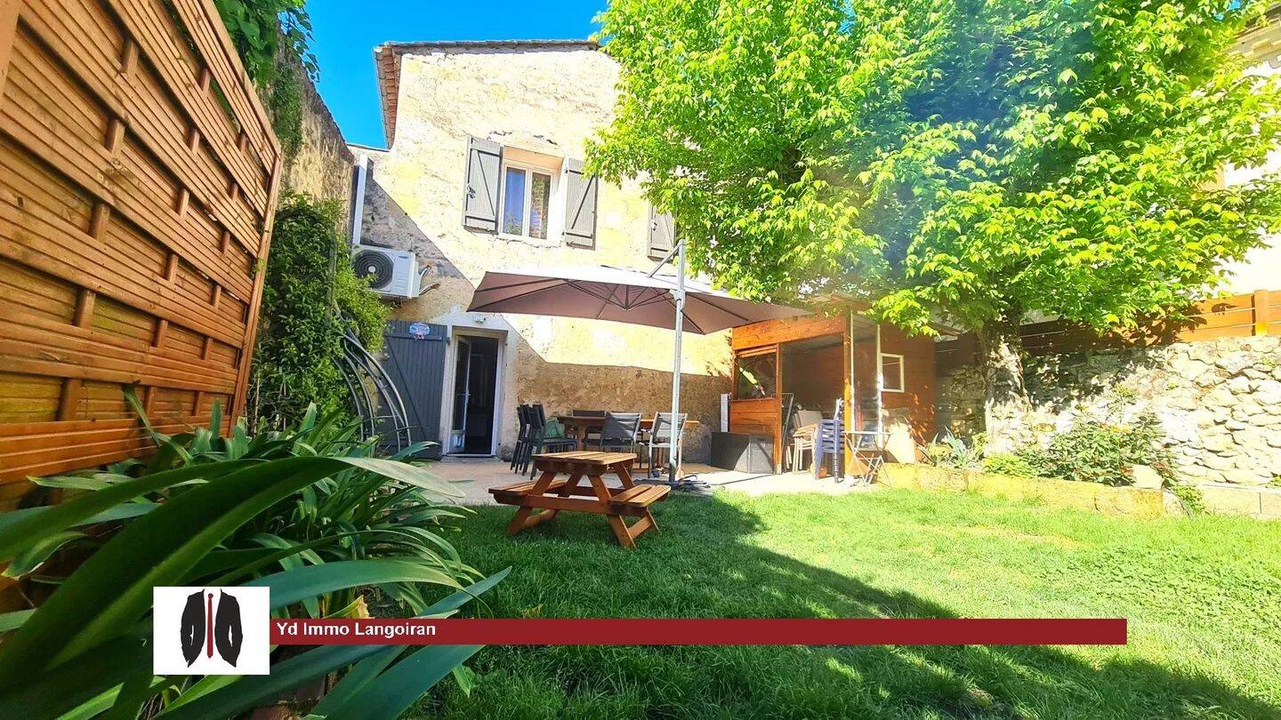 Maison à vendre, 156m², LANGOIRAN