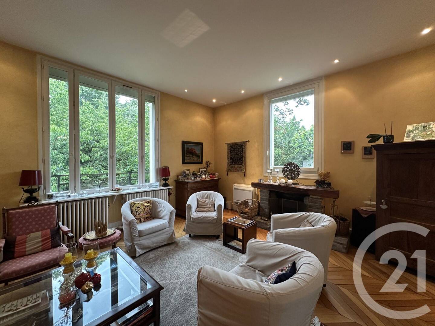 Maison à vendre, 180m², SAINT MAUR DES FOSSES
