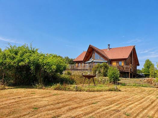 Maison à vendre 399 000 € 6 pièces 5 chambres 265 m² 8 229 m² de terrain Château-Thierry 02400
