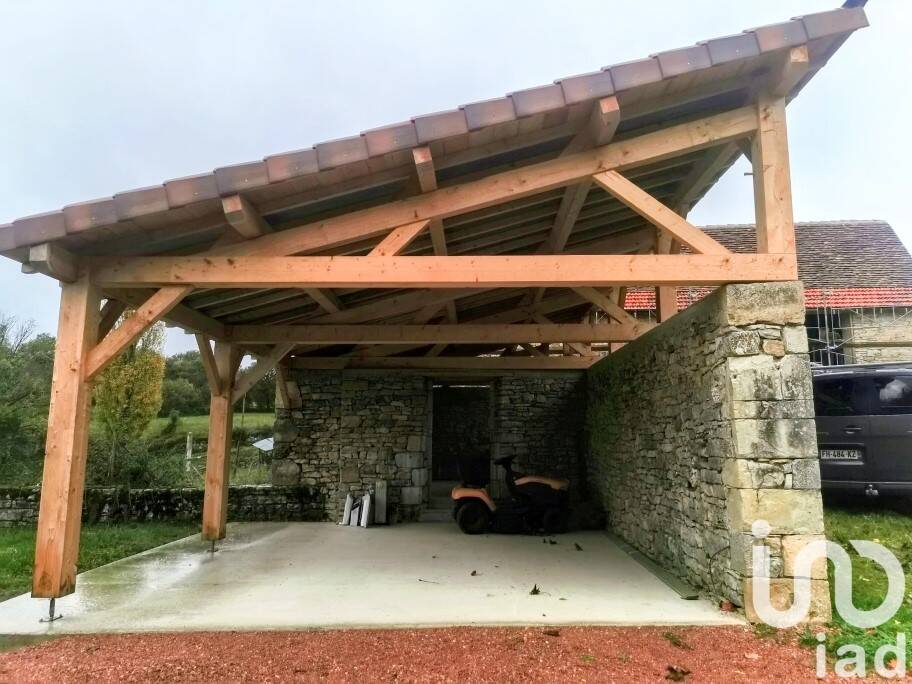 Maison à vendre, 210m², LISSAC ET MOURET