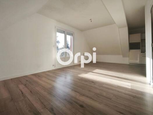 Appartement à vendre 137 500 € 1 pièce 41 m² 4 étages Cinq Bonniers Faches-Thumesnil 59155