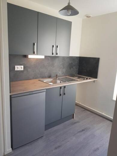 Appartement à louer 290 € 1 pièce 26 m² Bas Clos-Nord Est Saint-André-les-Vergers 10120