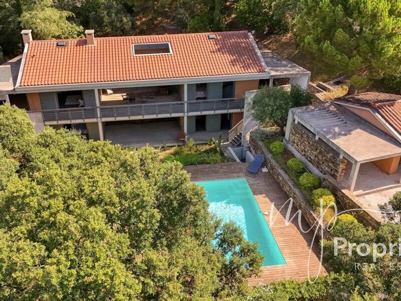 Maison à vendre, 200m², RAYOL CANADEL SUR MER
