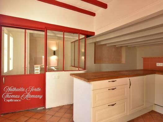 Duplex à vendre 178 500 € 3 pièces 1 chambre 81 m² Étage 2/2 Forcalquier 04300