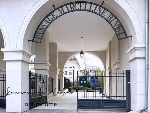 Parking à vendre 22 500 € 12 m² ZAC de Charlebourg La Garenne-Colombes 92250