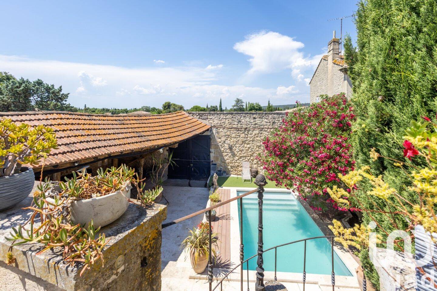Maison à vendre, 325m², FONTVIEILLE