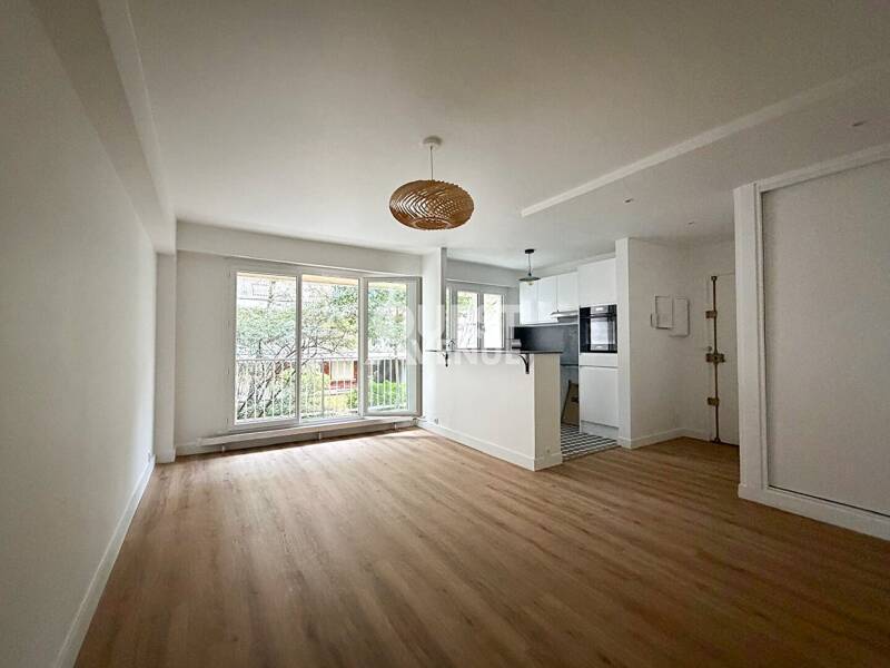 Maison à louer, 44m², PARIS 14E