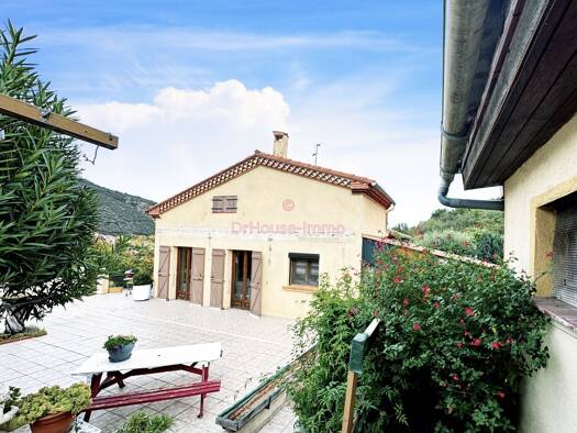 Maison à vendre 245 000 € 7 pièces 4 chambres 150 m² 368 m² de terrain Ria-Sirach 66500