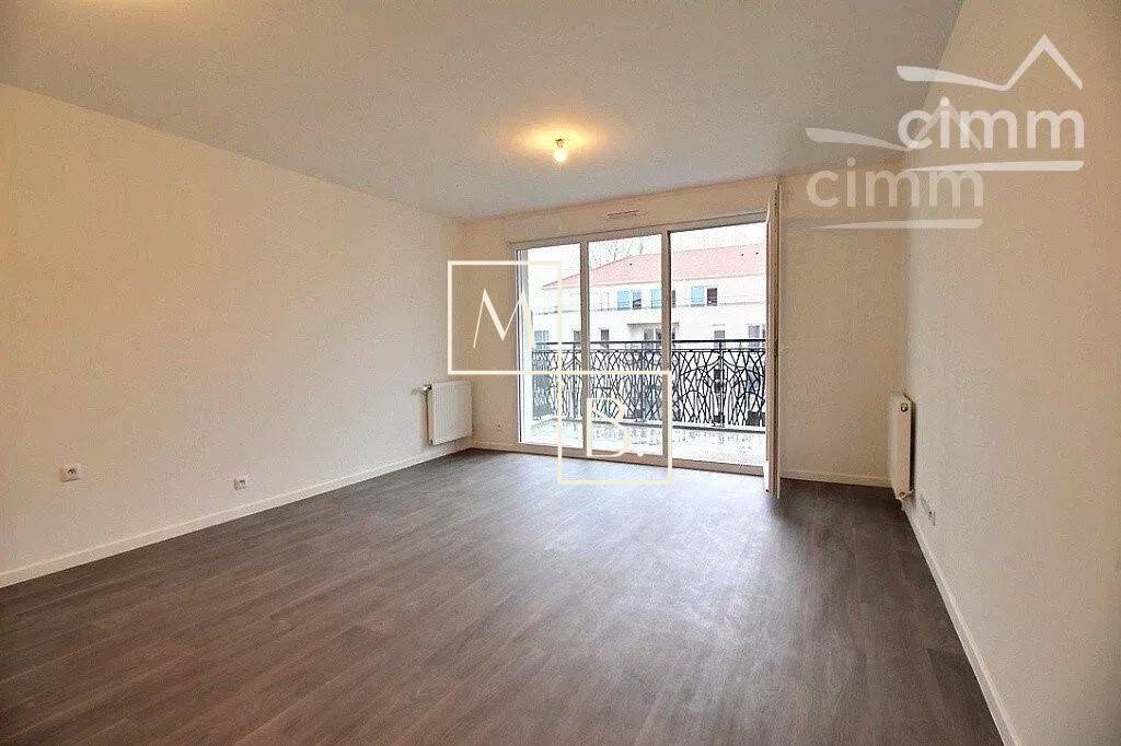 Maison à louer, 53m², COURCOURONNES