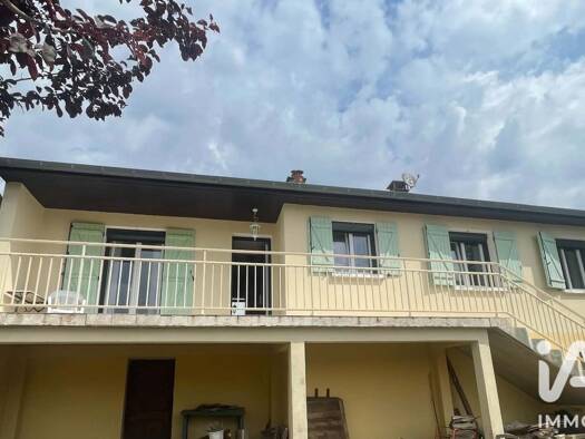 Maison à vendre 169 000 € 5 pièces 3 chambres 100 m² 1 790 m² de terrain Chevillon 52170