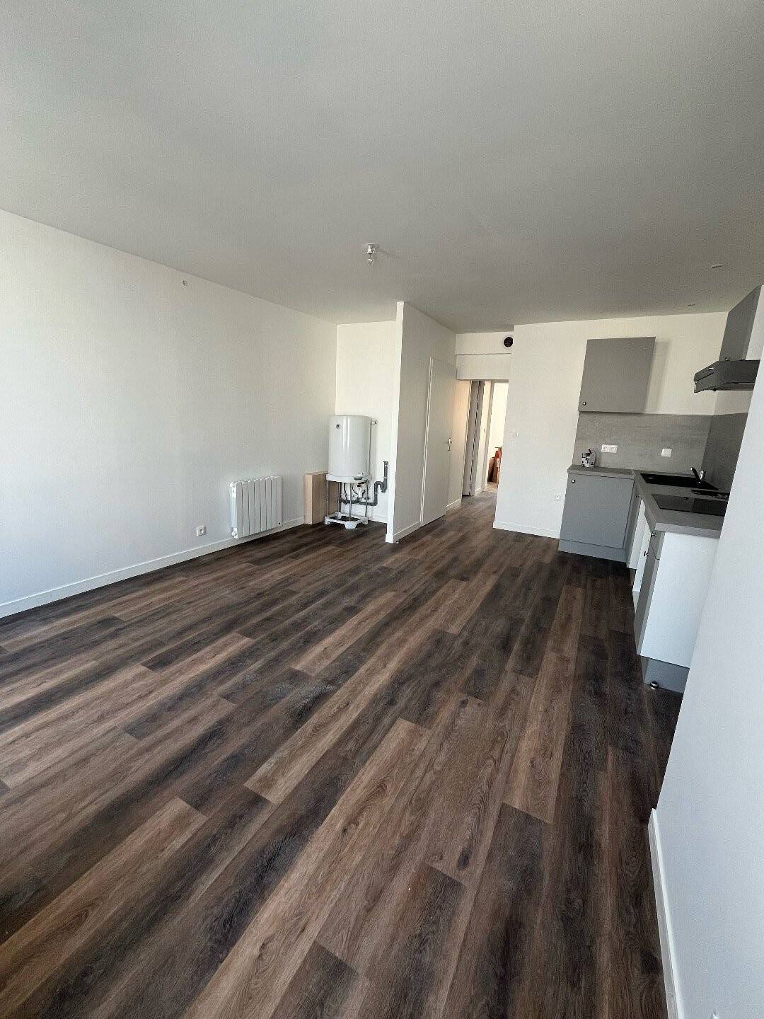 Maison à louer, 38m², BURIE