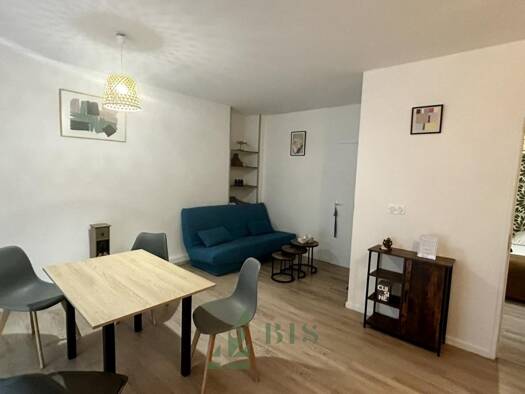 Appartement à louer 490 € 2 pièces 1 chambre 46 m² RDC Le Coteau 42120