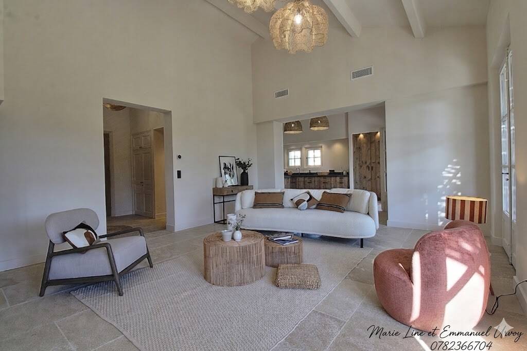 Maison à vendre, 300m², MAUSSANE LES ALPILLES