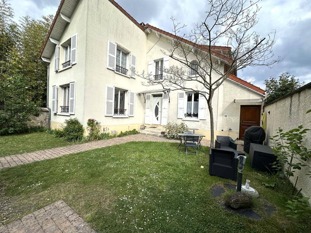 Maison à vendre, 163m², NANTERRE