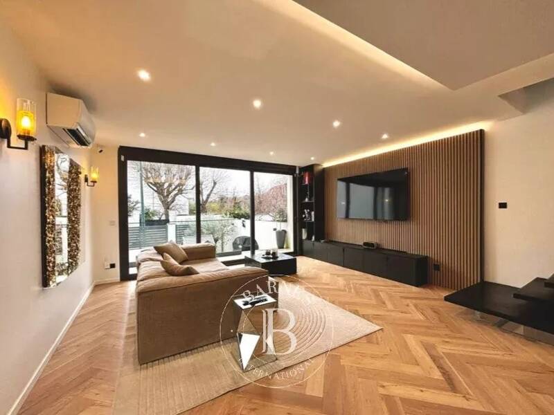 Maison à vendre, 190m², SAINT MAUR DES FOSSES