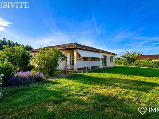 Maison de plain-pied à vendre 220 000 € 4 pièces 3 chambres 104 m² 3 923 m² de terrain Faux-en-Périgord 24560