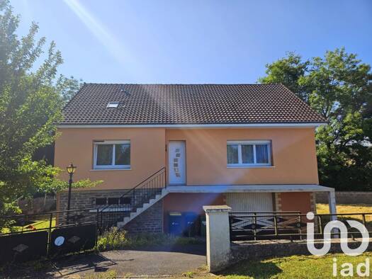 Maison à vendre 222 000 € 5 pièces 4 chambres 131 m² 725 m² de terrain Prix-lès-Mézières 08000