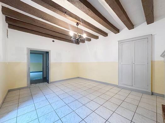 Maison à vendre 99 900 € 5 pièces 4 chambres 103 m² 76 m² de terrain Parcé-sur-Sarthe 72300