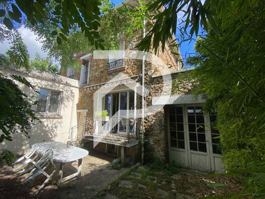 Maison à vendre 1 290 000 € 6 pièces 5 chambres 130 m² 353 m² de terrain Agent Sarre-Centre-Les Vallées-La Garenne Colombes 92700