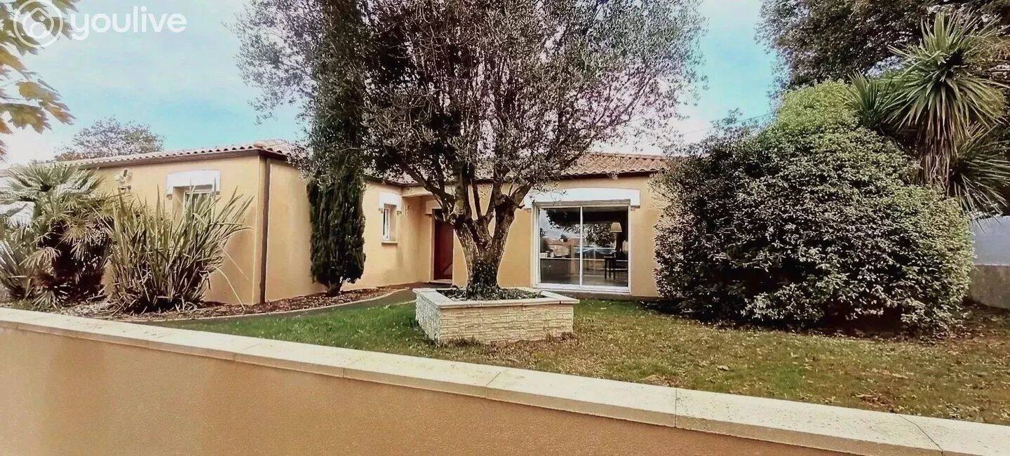 Maison à vendre, 113m², GROSBREUIL