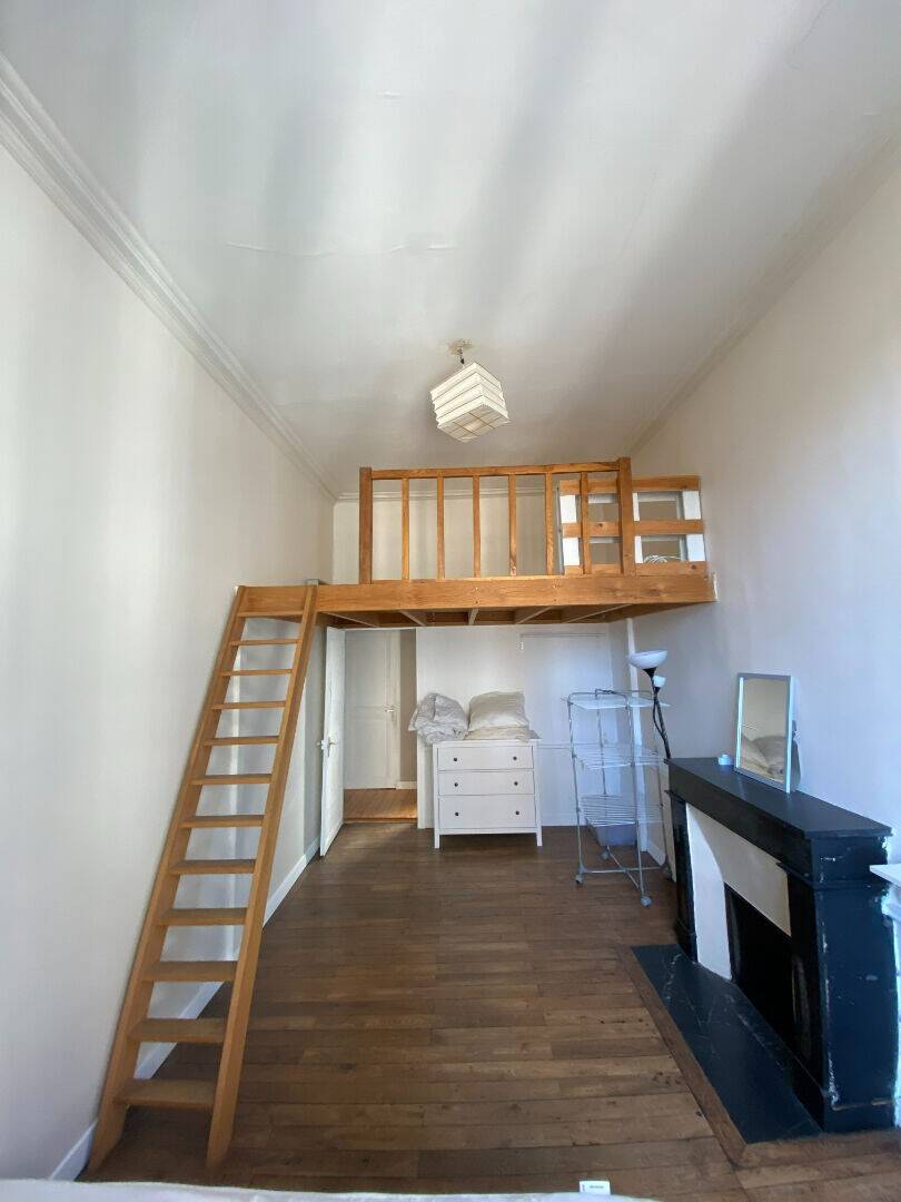 NANTES GRASLIN - Appartement meublé de Type 2 - 60.72 m² — 8